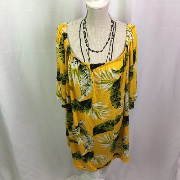 Lone & Lux Leaf Pattern Top Yellow Green 1X - Picture 11 of 15